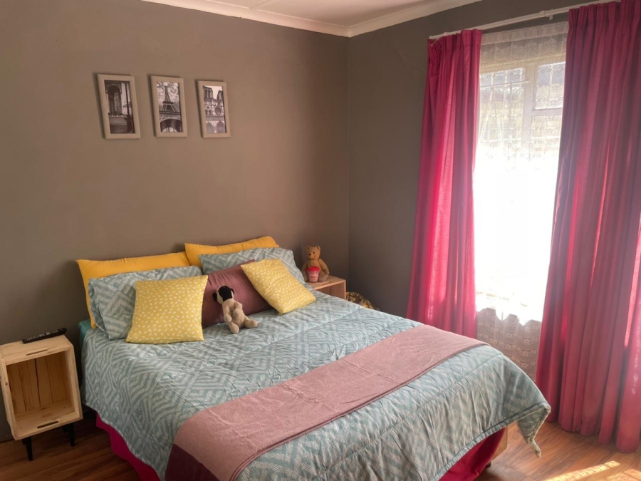 4 Bedroom Property for Sale in Odendaalsrus Free State